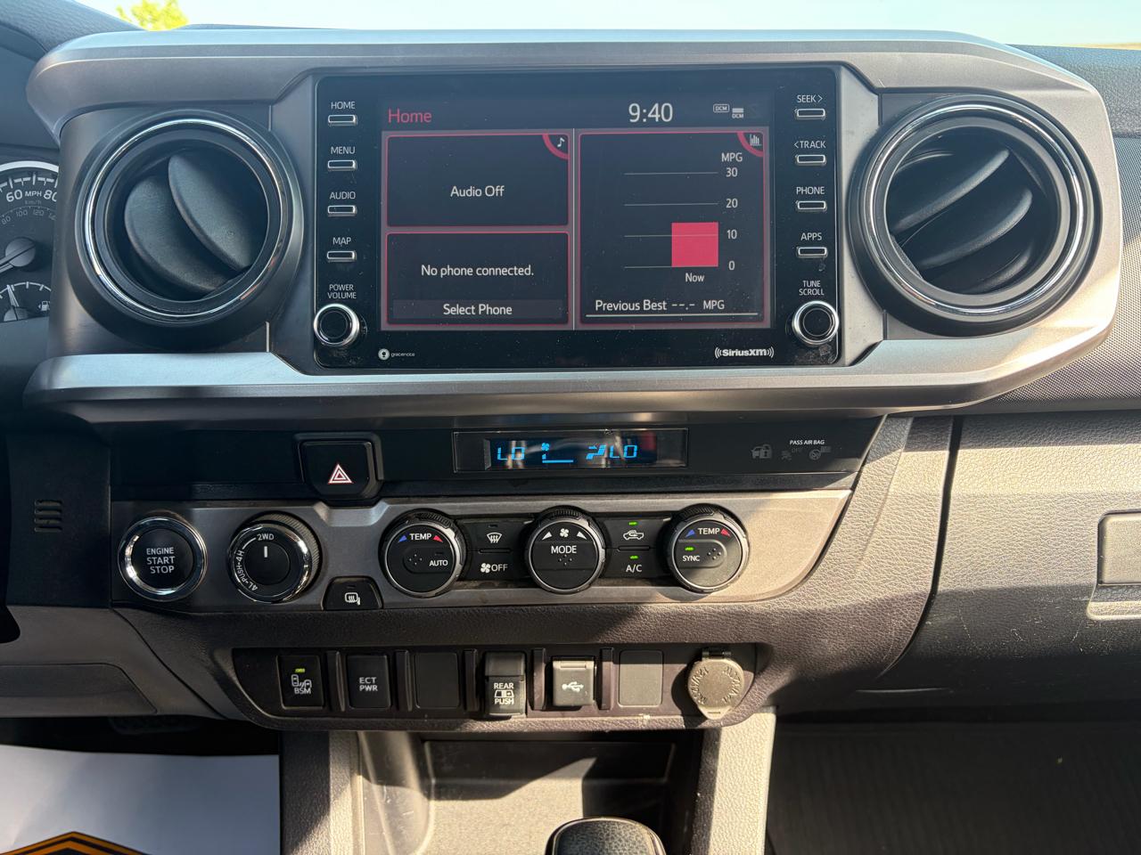 Toyota Tacoma Trail Dbl Cab 4WD V6 at 2023