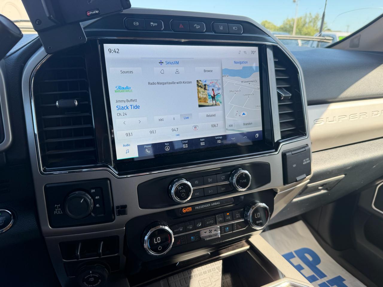 Ford F-250 SD Lariat Crew Cab 4WD 2022