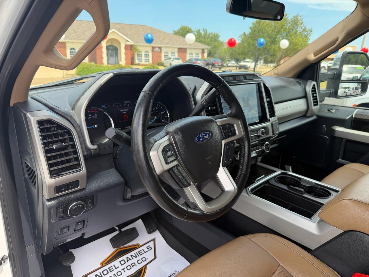 Ford F-250 SD Lariat Crew Cab 4WD 2022