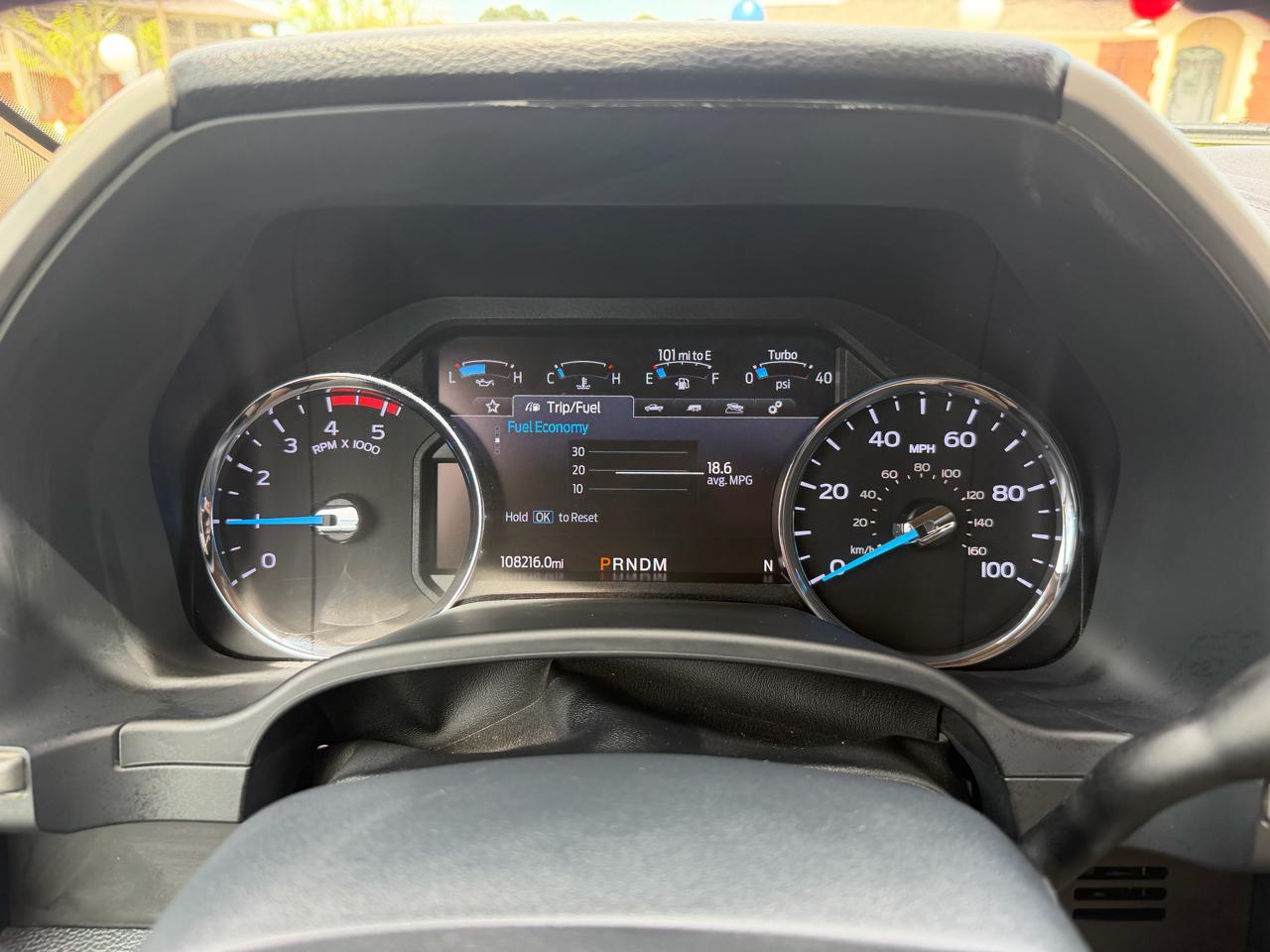 Ford F-250 SD Lariat Crew Cab 4WD 2022