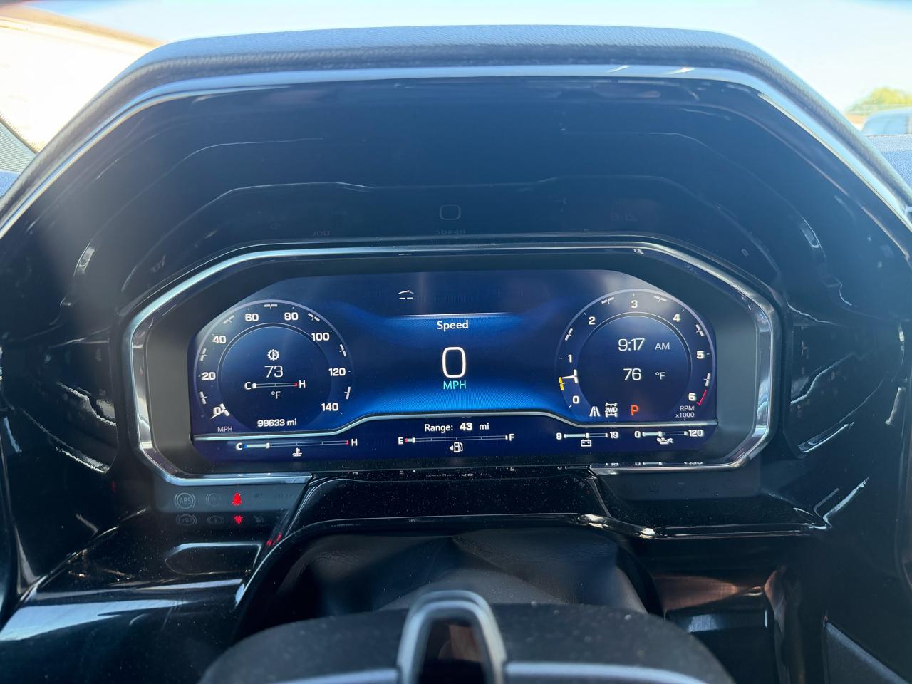 Chevrolet Silverado 1500 High Country Crew Cab 4WD 2024