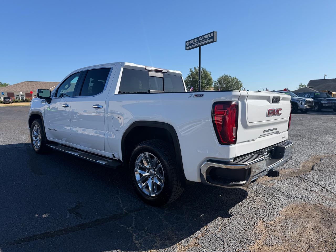 GMC Sierra 1500 SLT Crew Cab 4WD 2019
