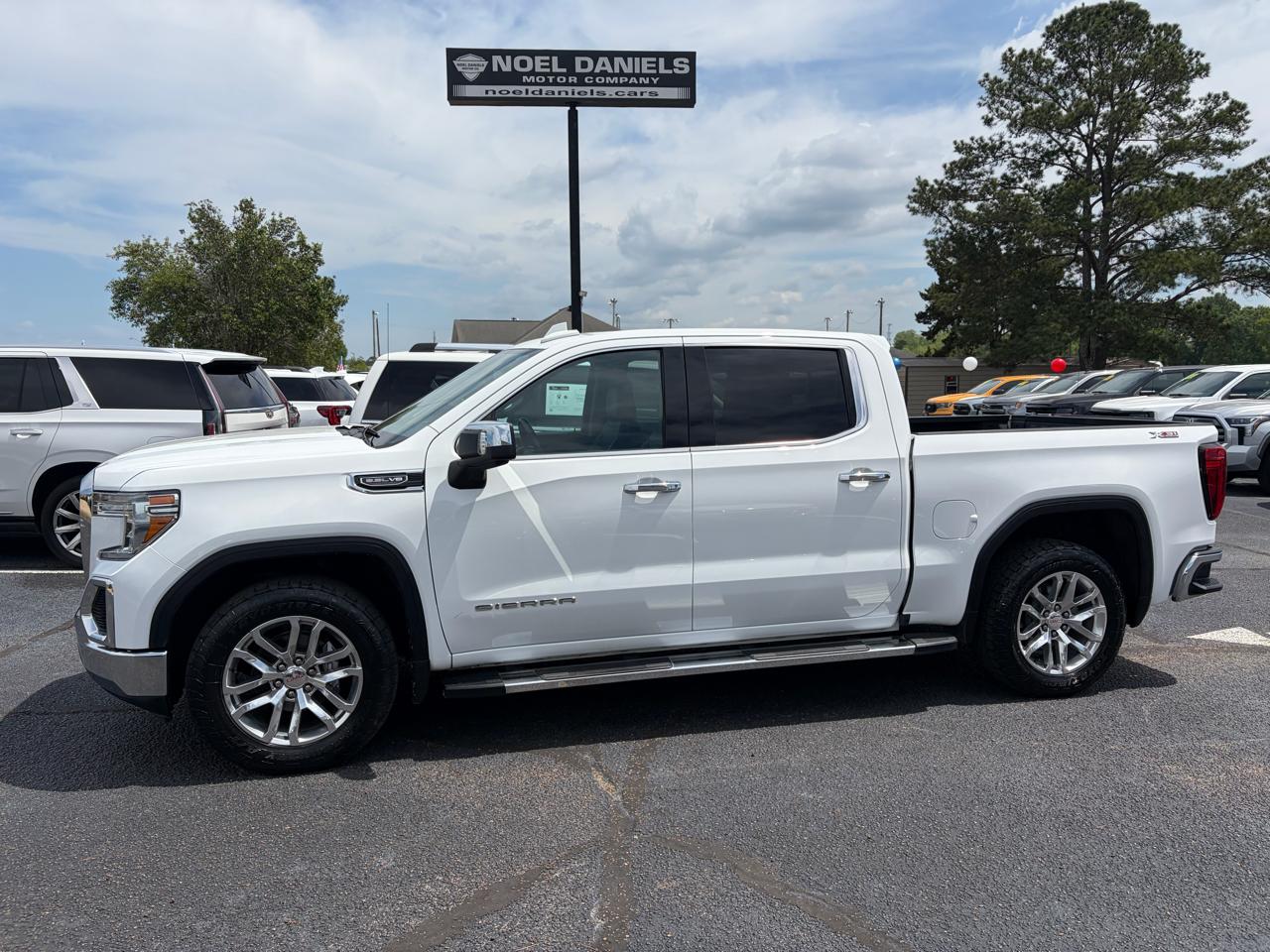 GMC Sierra 1500 SLT Crew Cab 4WD 2019