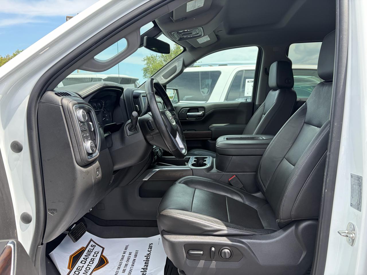 GMC Sierra 1500 SLT Crew Cab 4WD 2019