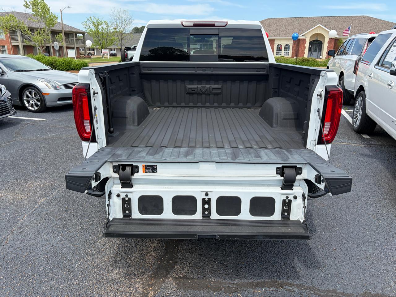 GMC Sierra 1500 SLT Crew Cab 4WD 2019