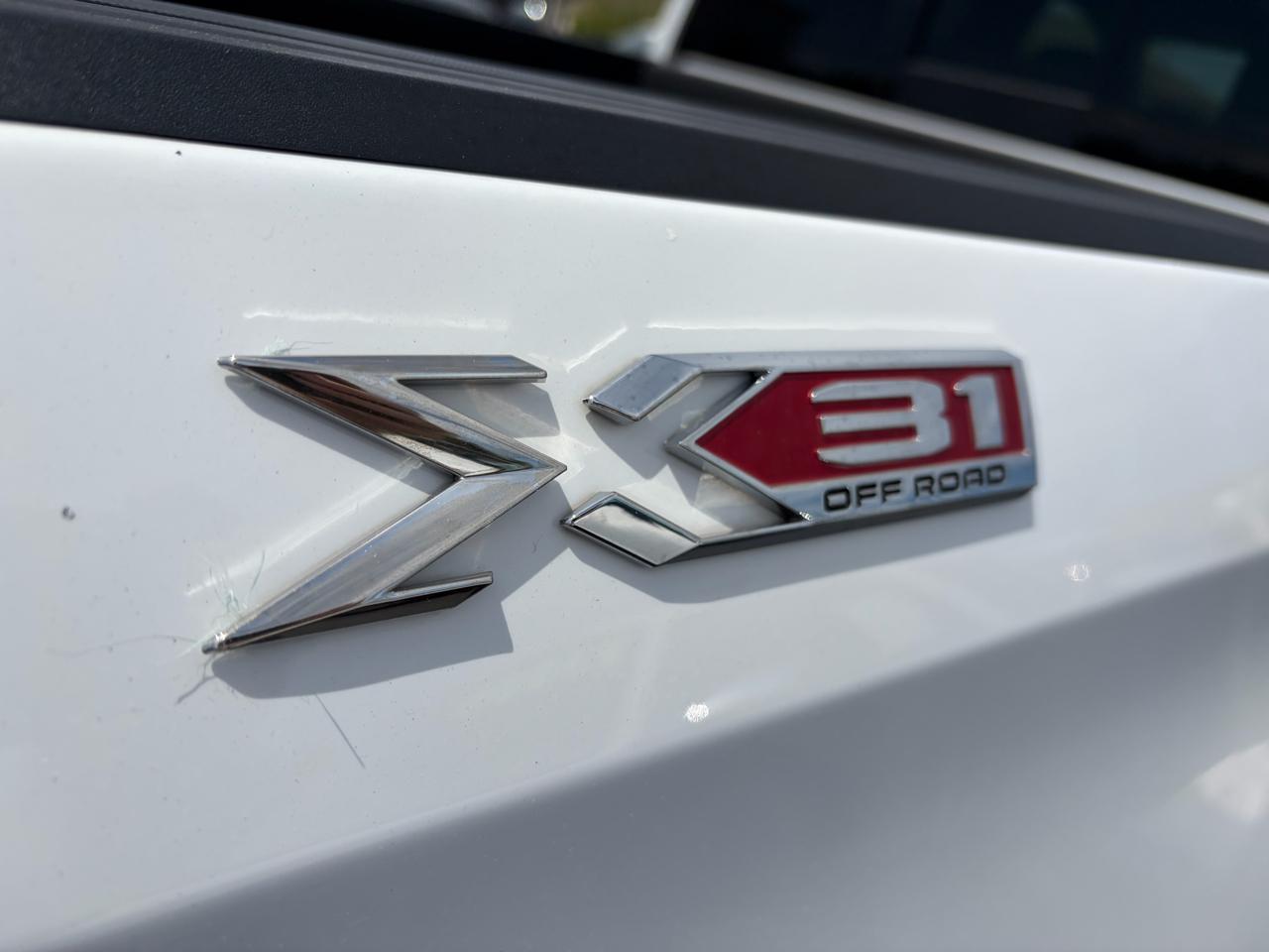 GMC Sierra 1500 SLT Crew Cab 4WD 2019