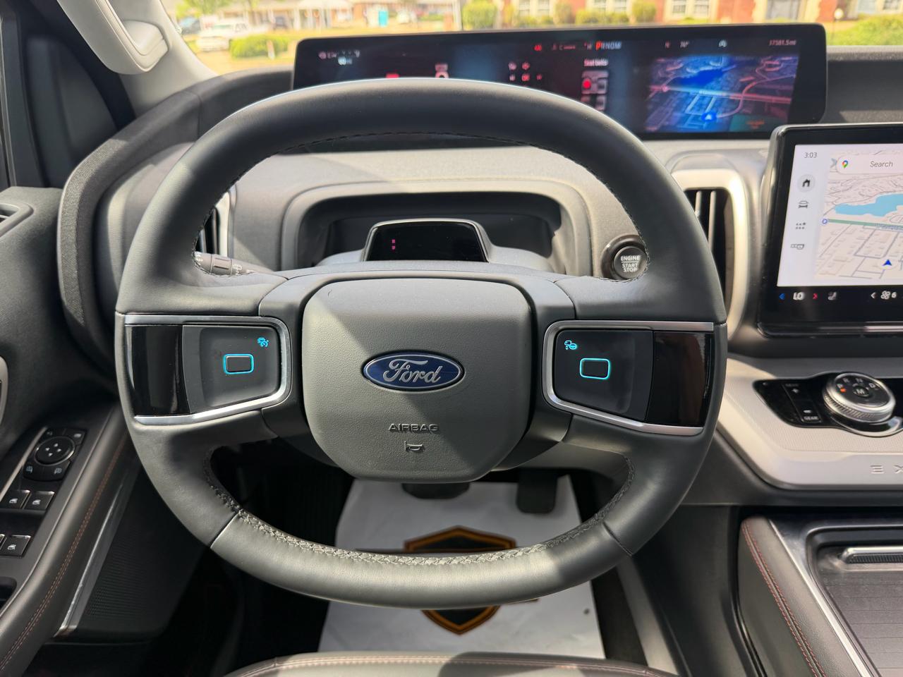 Ford Expedition MAX XLT 4WD 2025