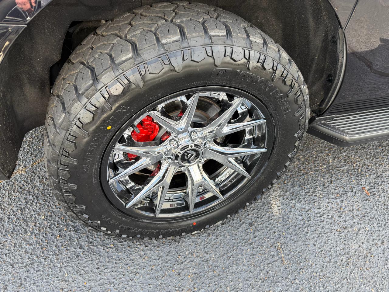 Ford Expedition MAX XLT 4WD 2025