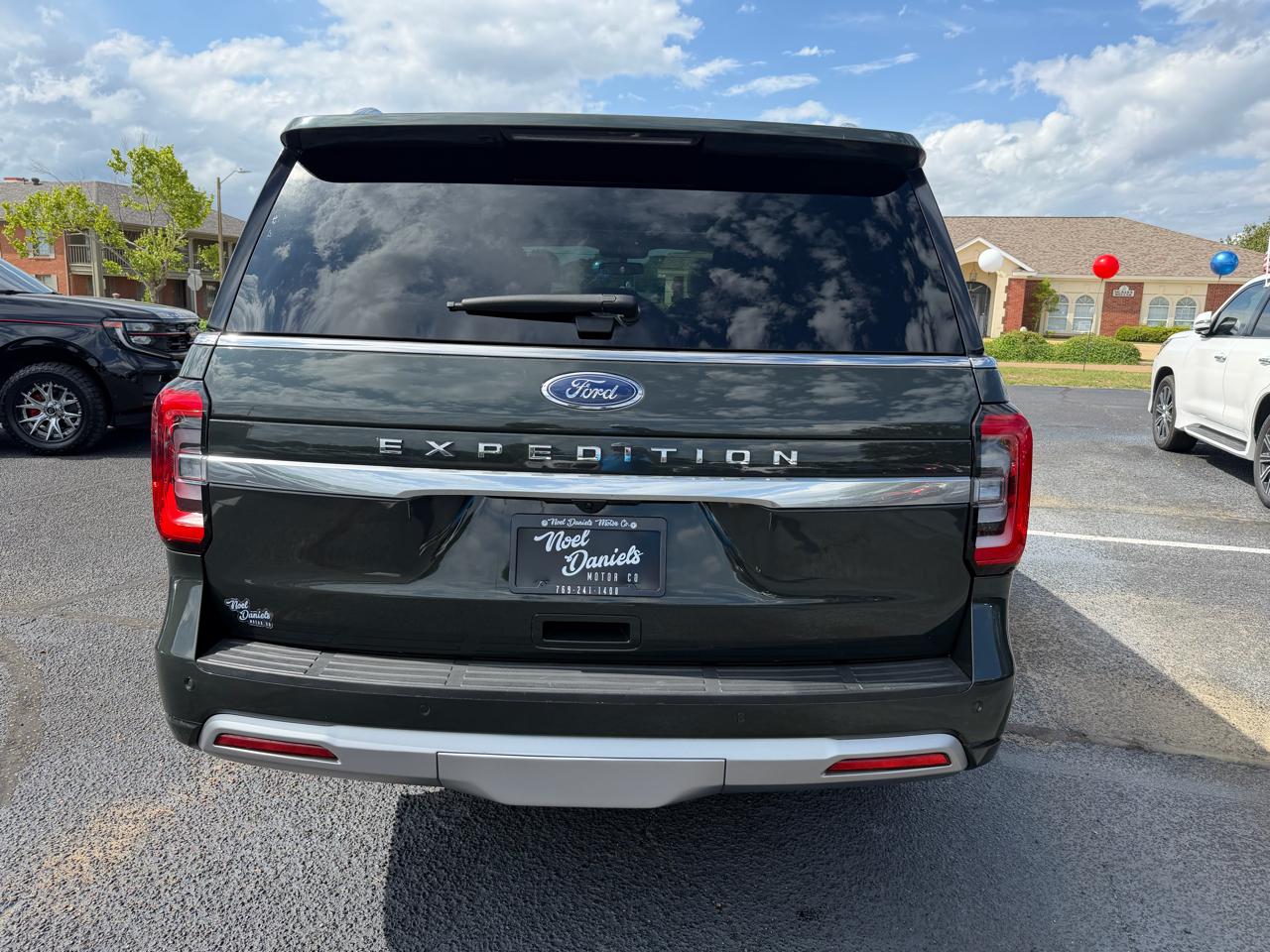 Ford Expedition MAX Platinum 4WD 2022