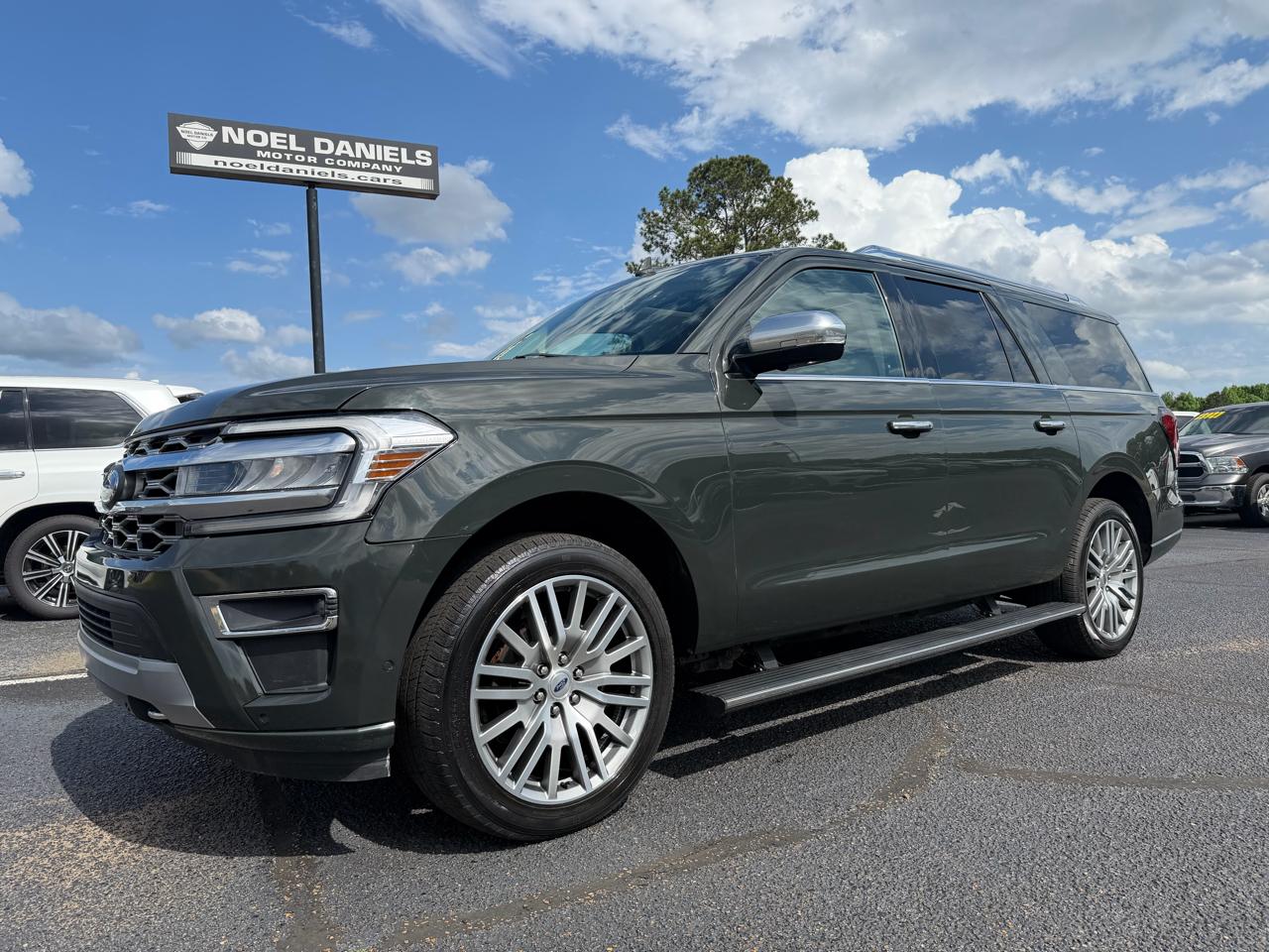 Ford Expedition MAX Platinum 4WD 2022