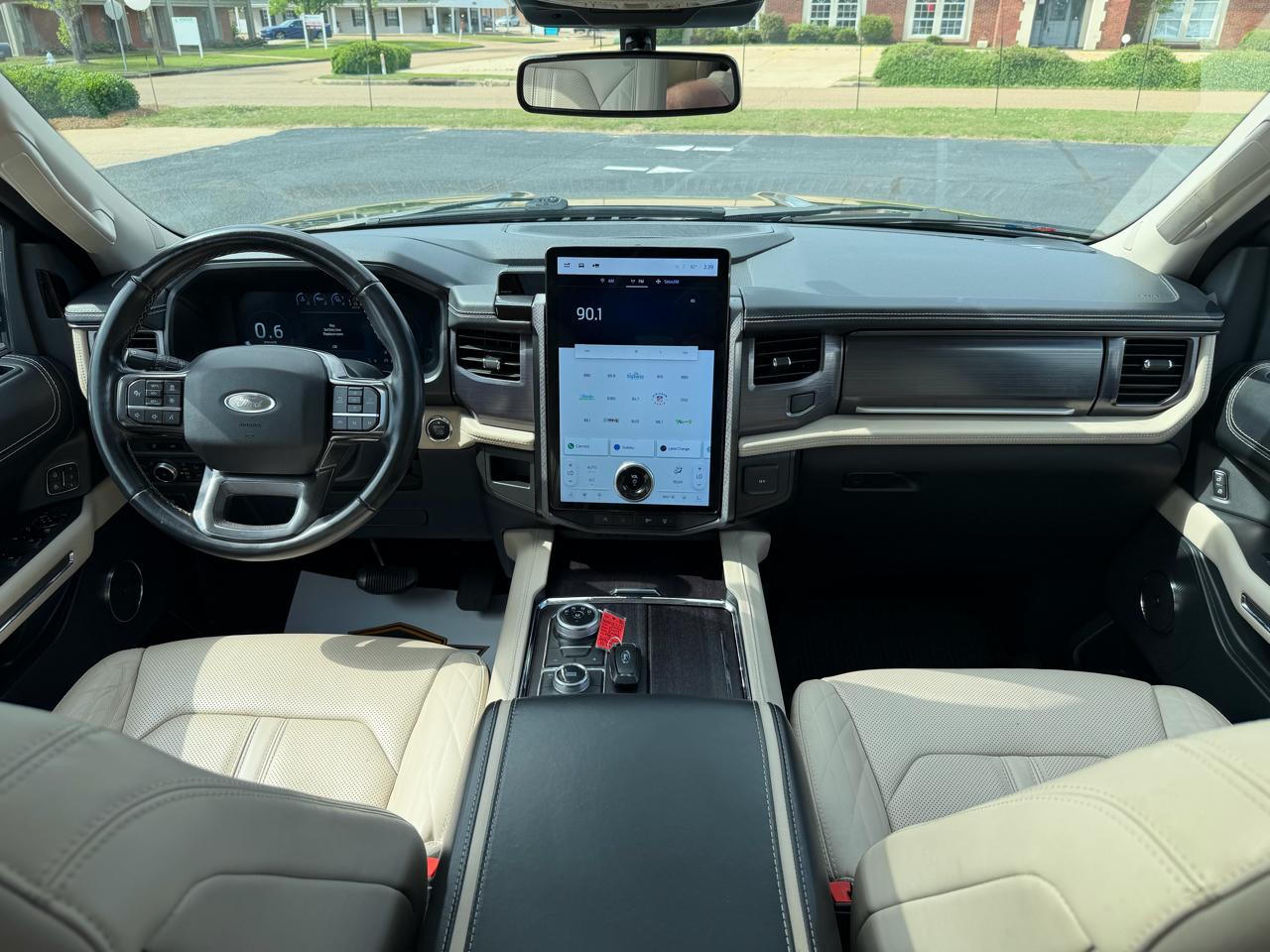 Ford Expedition MAX Platinum 4WD 2022