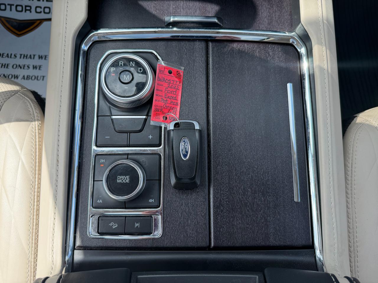 Ford Expedition MAX Platinum 4WD 2022