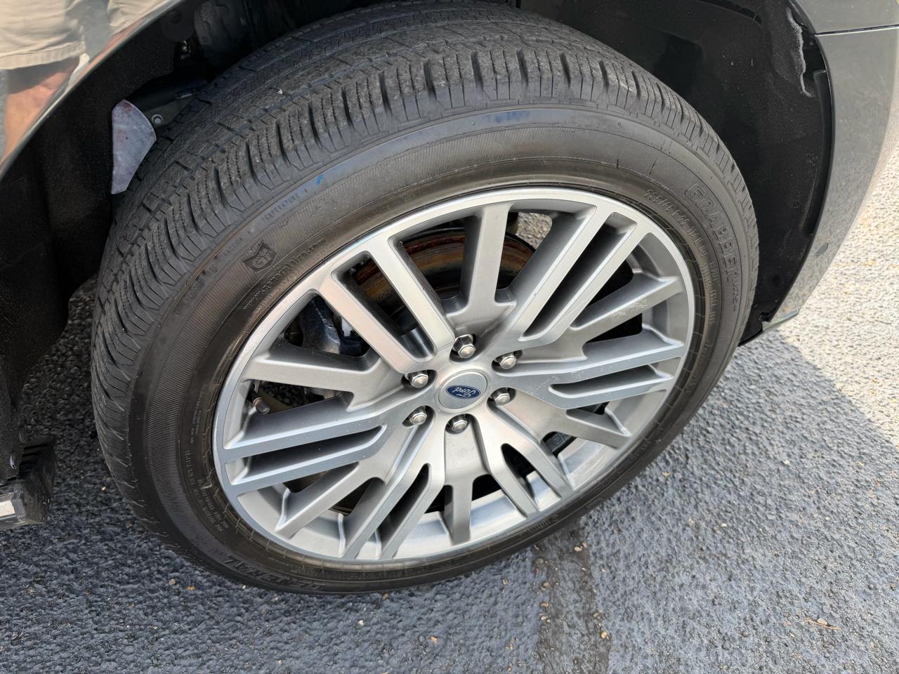 Ford Expedition MAX Platinum 4WD 2022