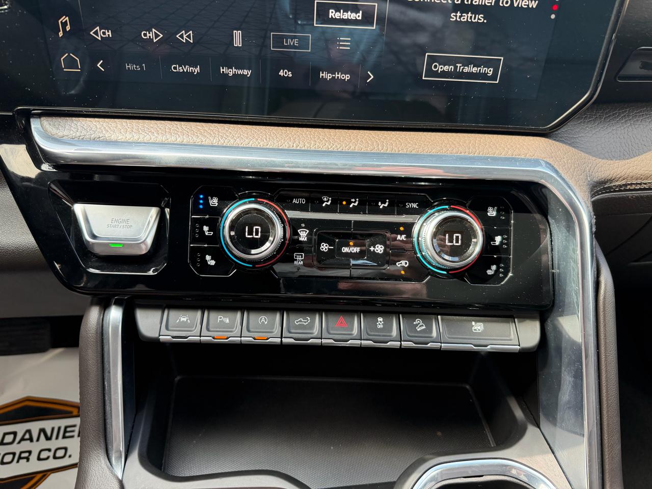 GMC Sierra 1500 Denali Crew Cab Short Box 4WD 2023