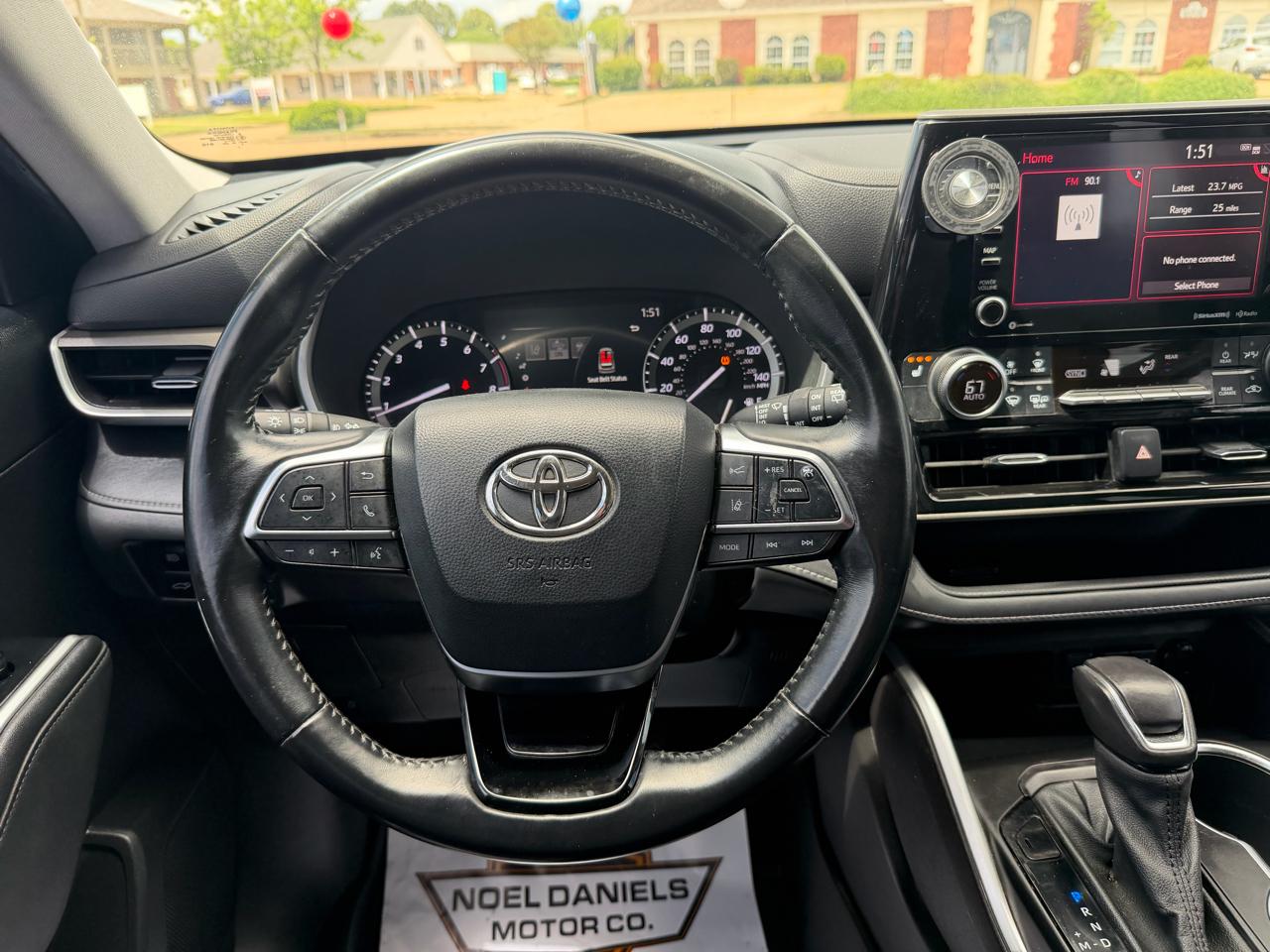 Toyota Highlander XLE AWD V6 2021