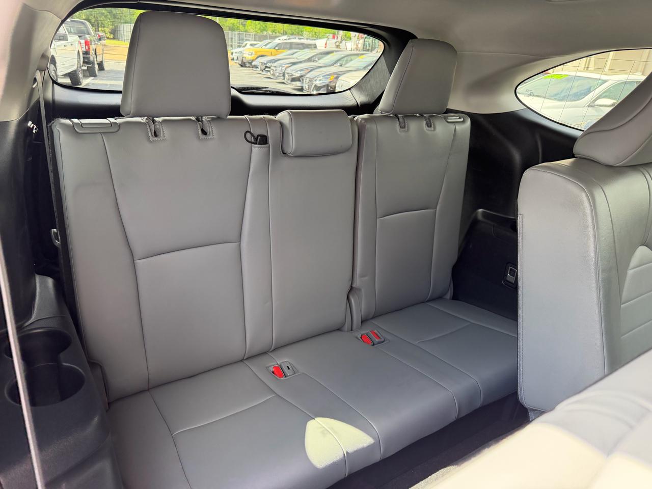 Toyota Highlander Hybrid XLE AWD 2023