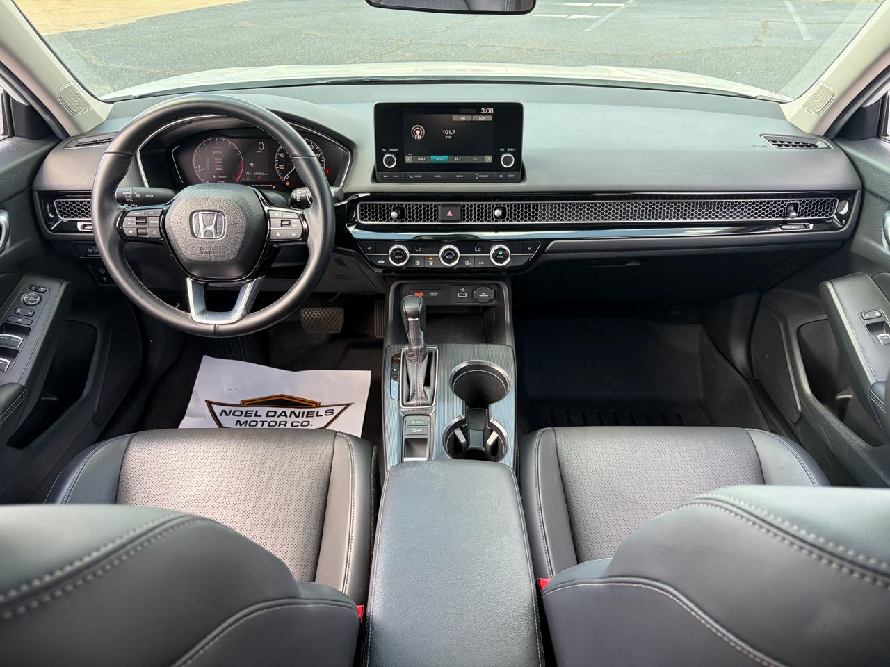 Honda Civic EX-L Hatchback 2024