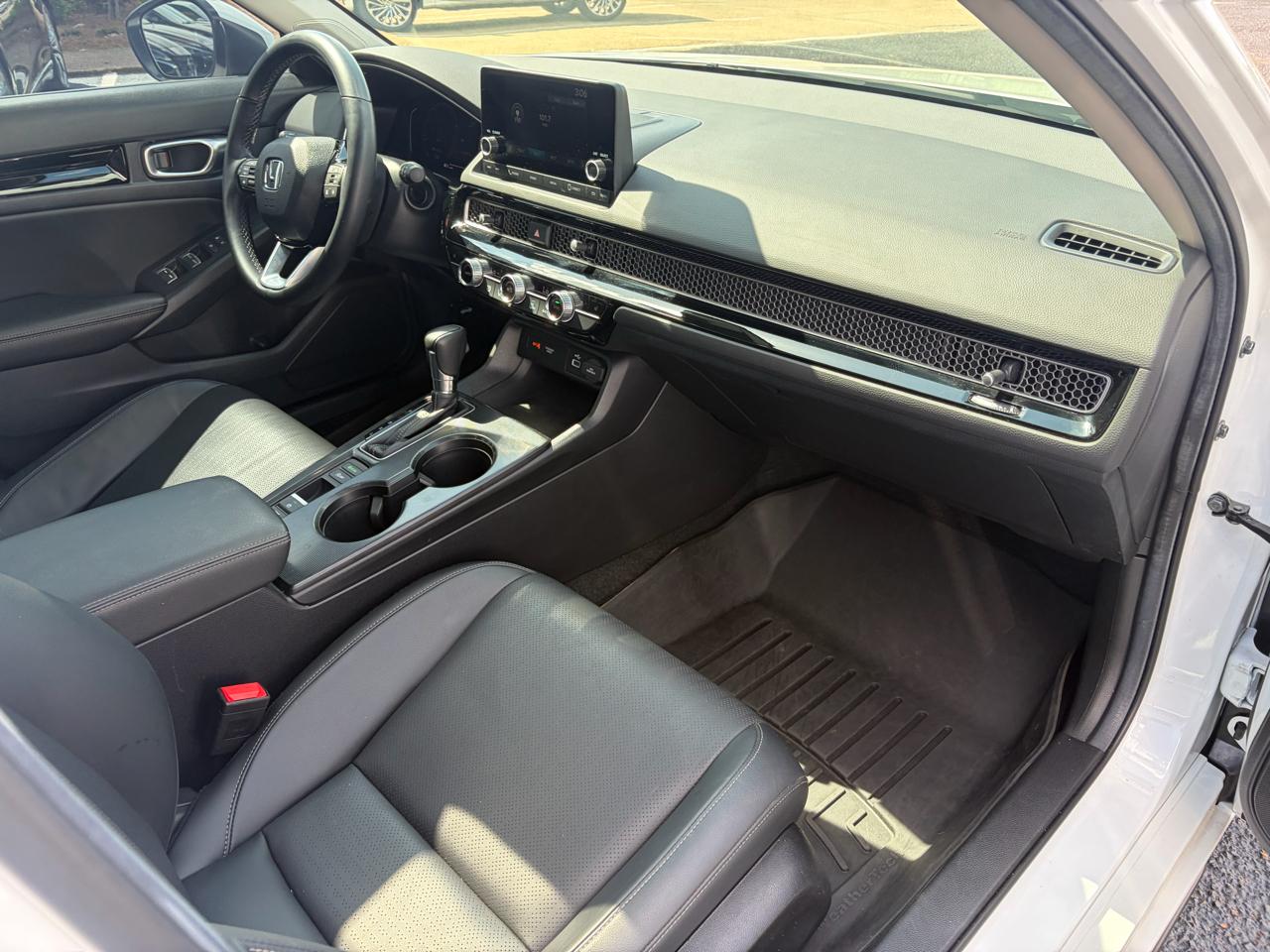 Honda Civic EX-L Hatchback 2024