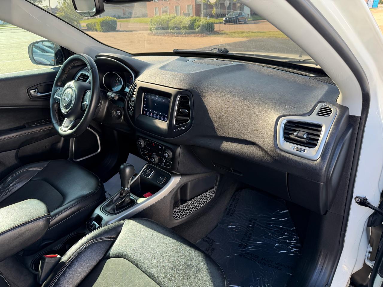 Jeep Compass Latitude FWD 2018