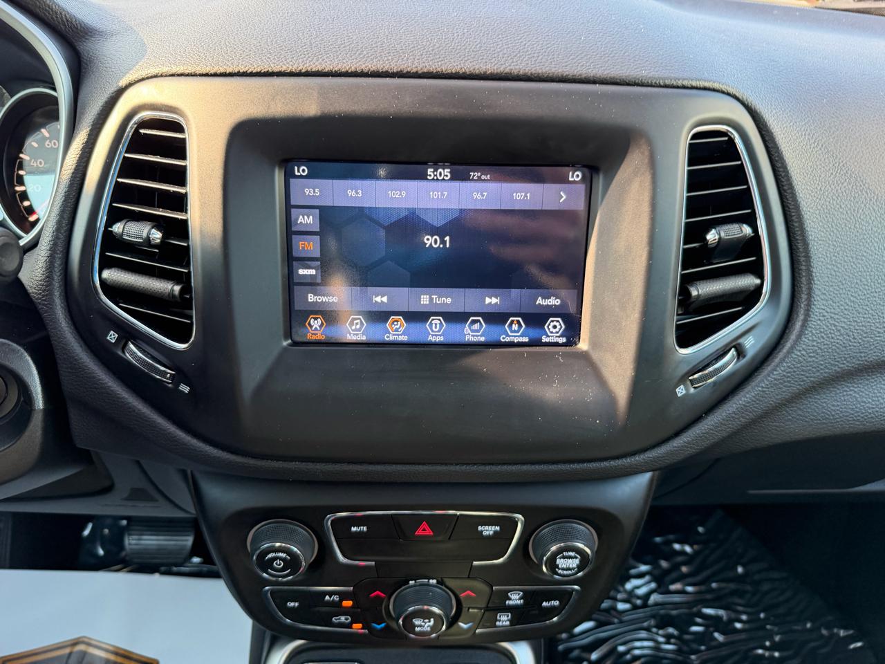 Jeep Compass Latitude FWD 2018