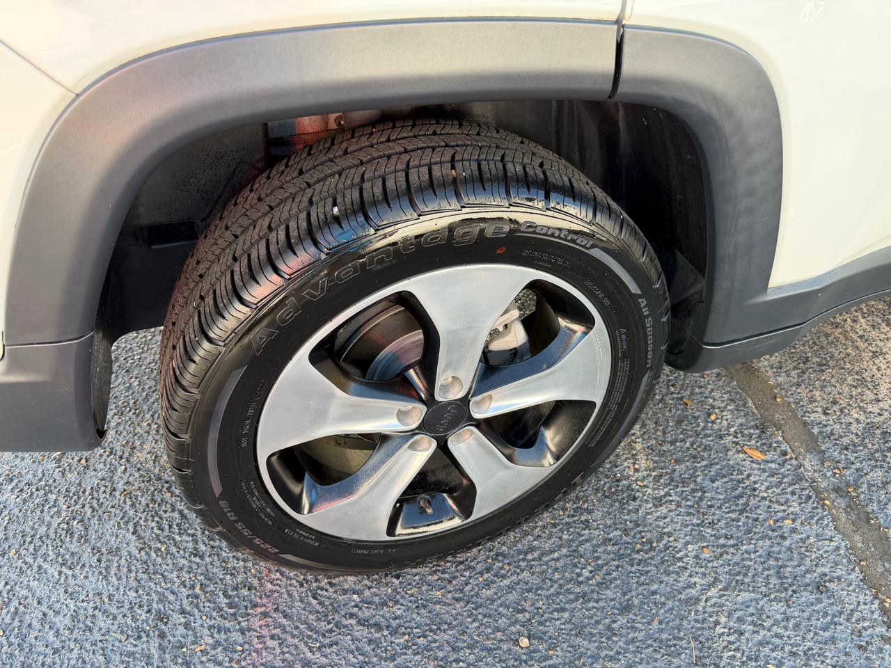 Jeep Compass Latitude FWD 2018