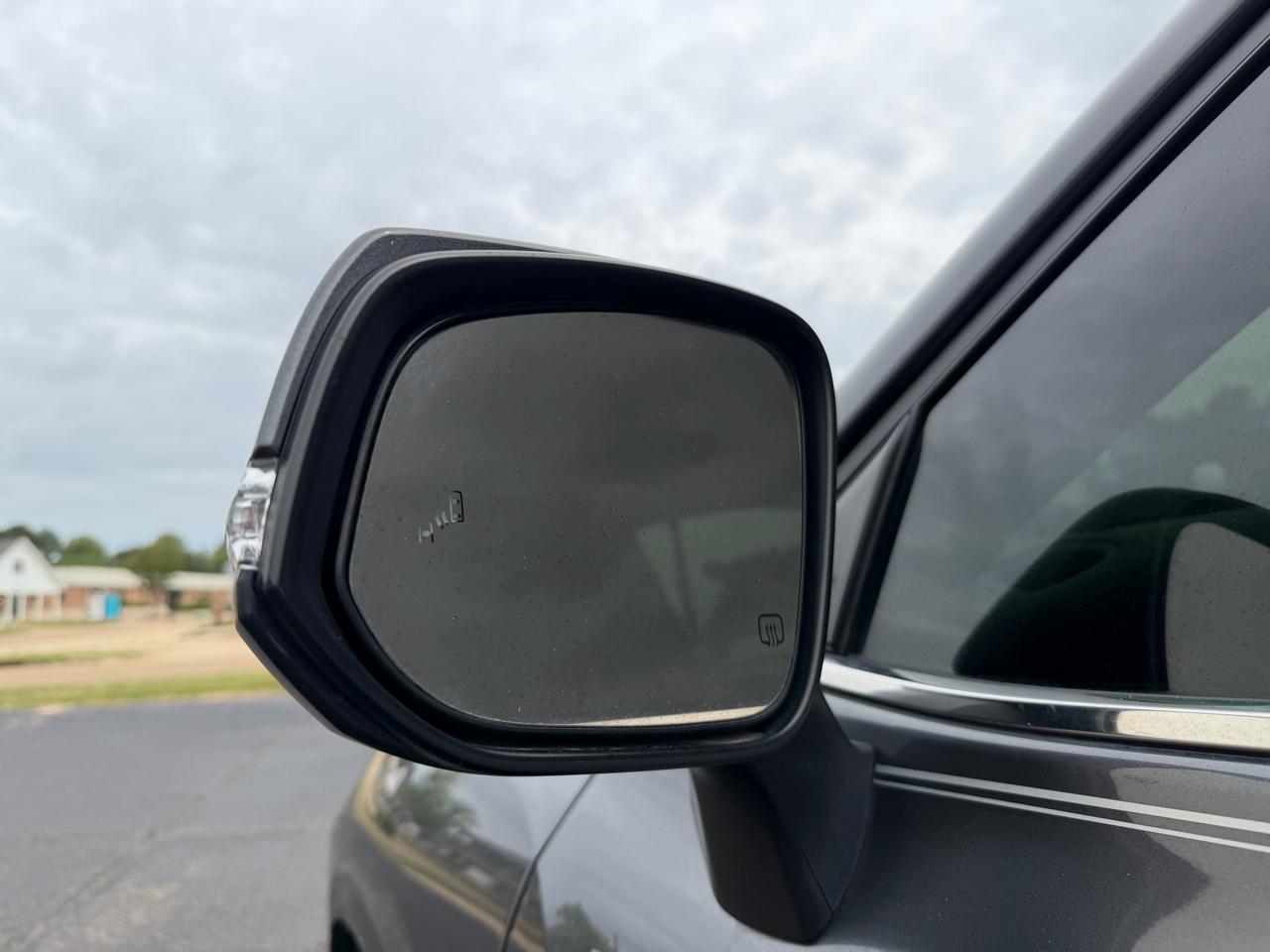 Toyota Highlander XLE FWD V6 2021