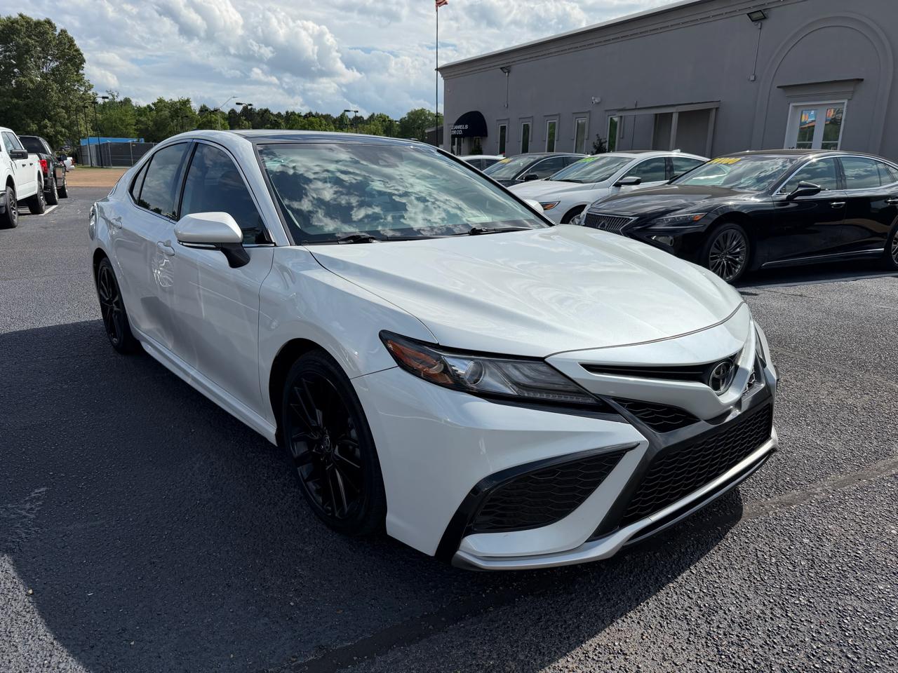 Toyota Camry XSE V6 2021