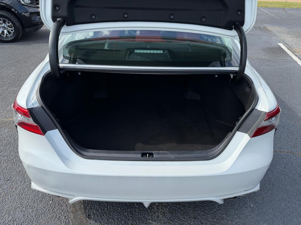 Toyota Camry XSE V6 2021