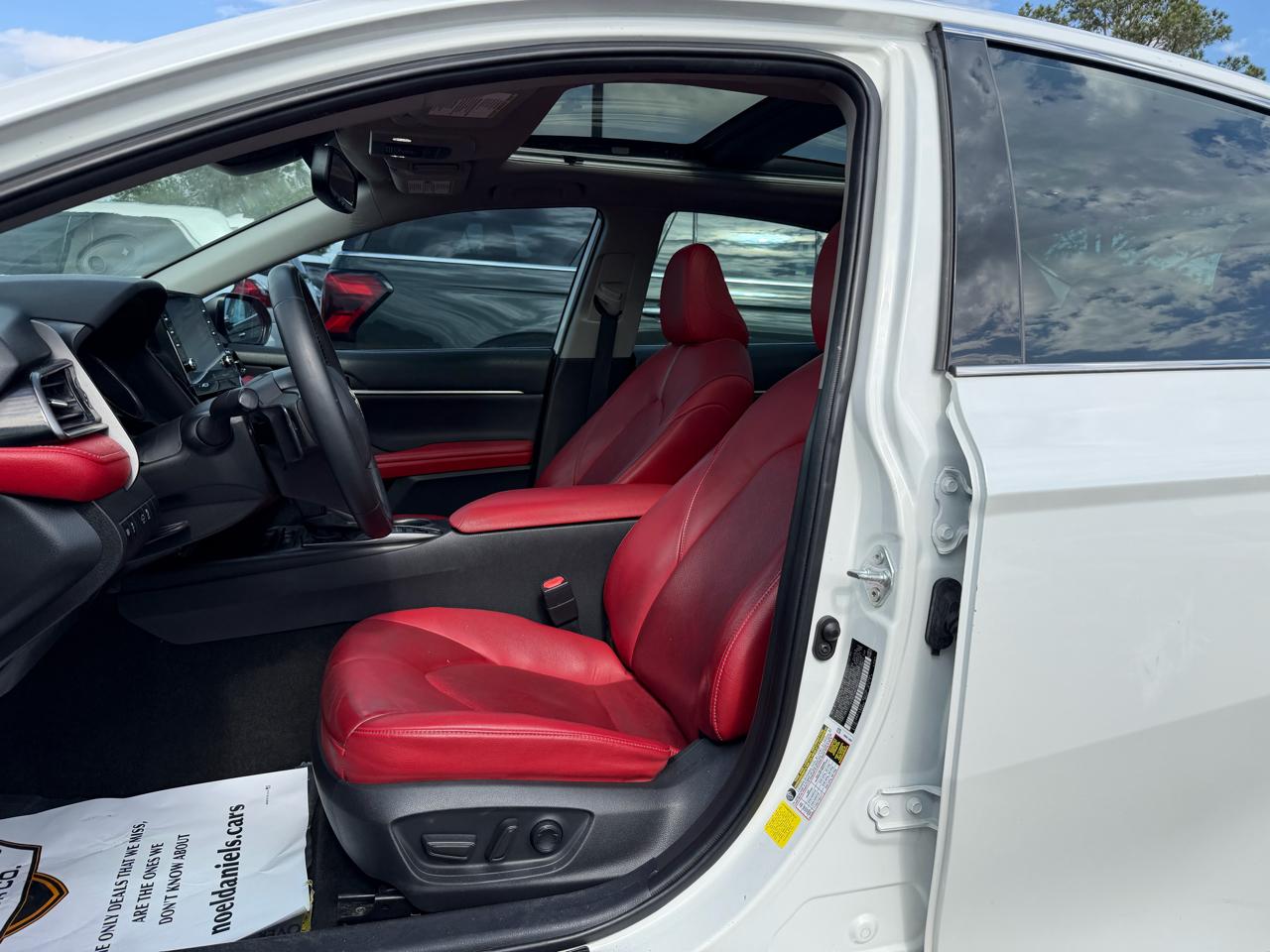 Toyota Camry XSE V6 2021