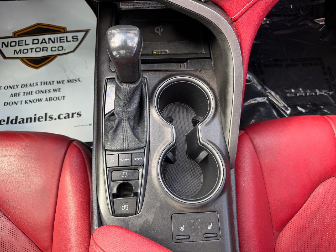 Toyota Camry XSE V6 2021