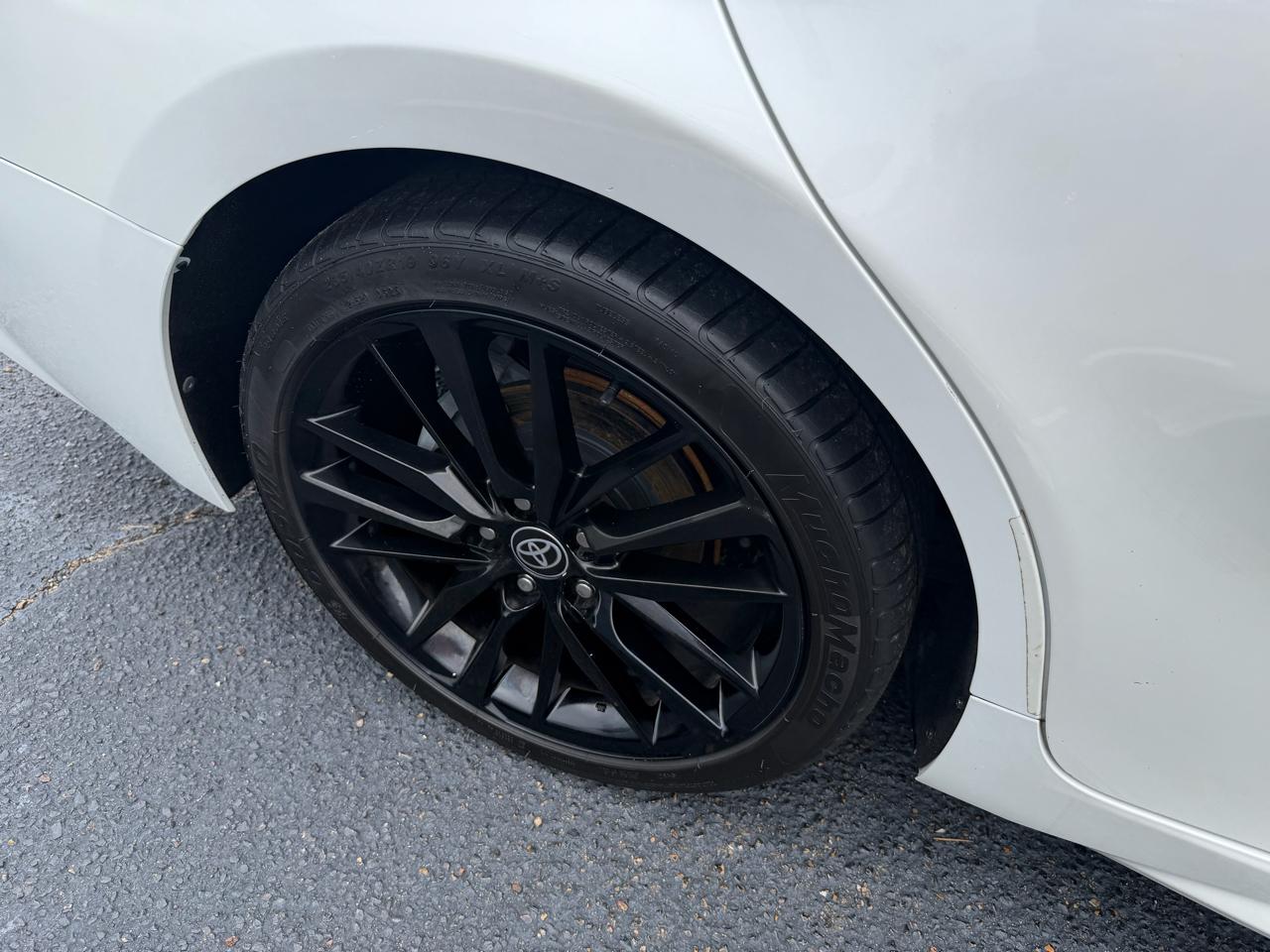 Toyota Camry XSE V6 2021