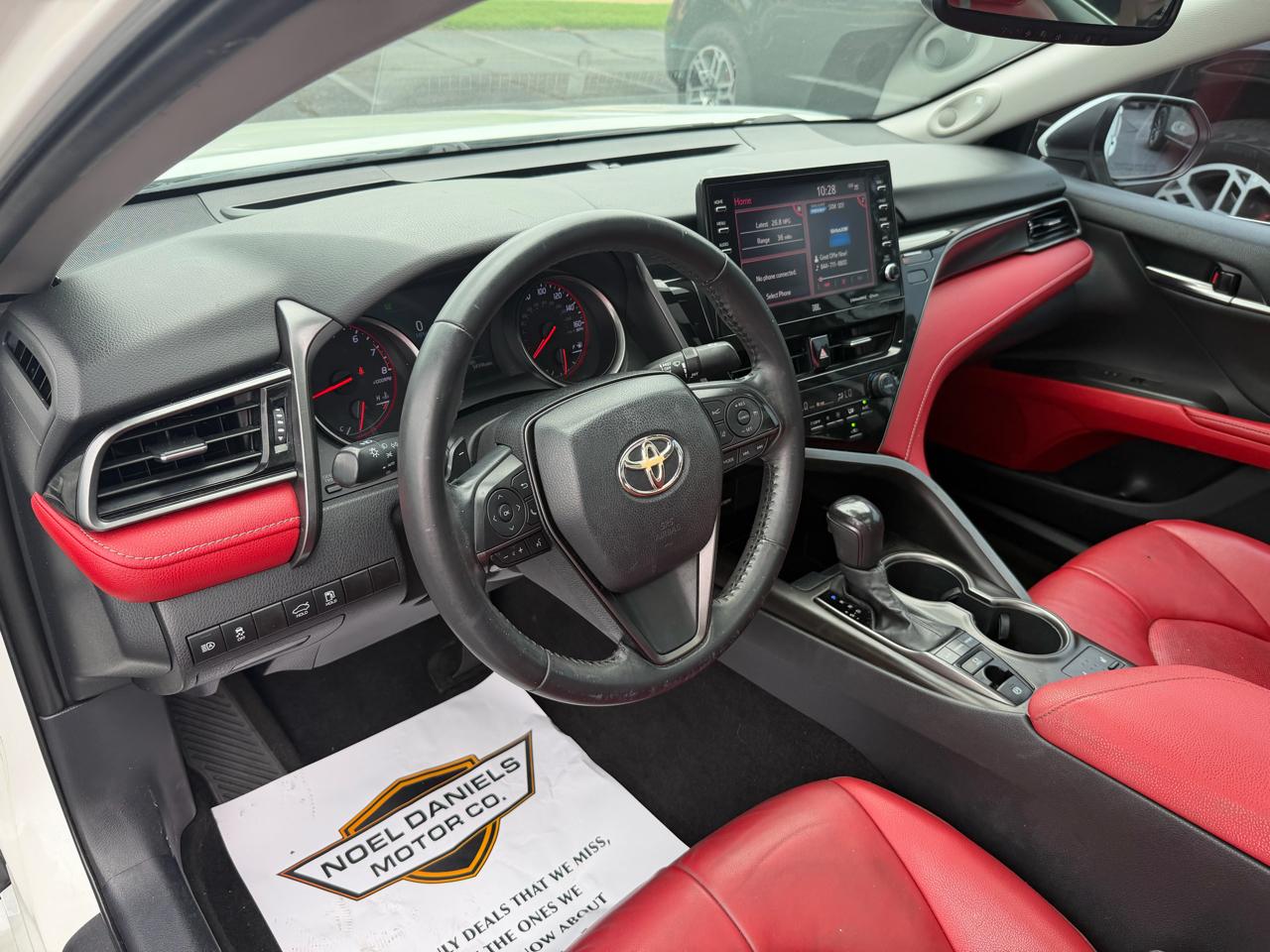 Toyota Camry XSE V6 2021