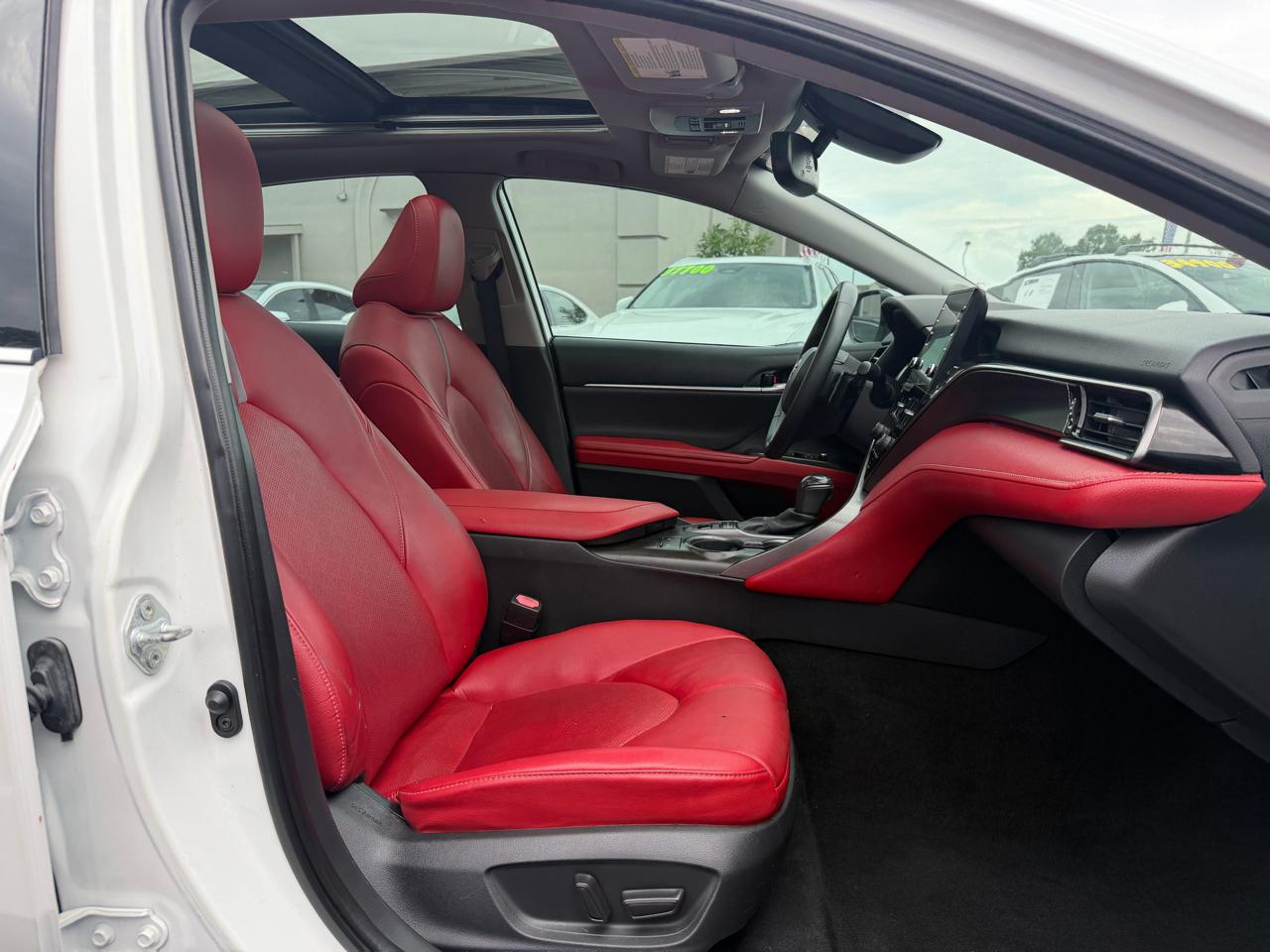 Toyota Camry XSE V6 2021