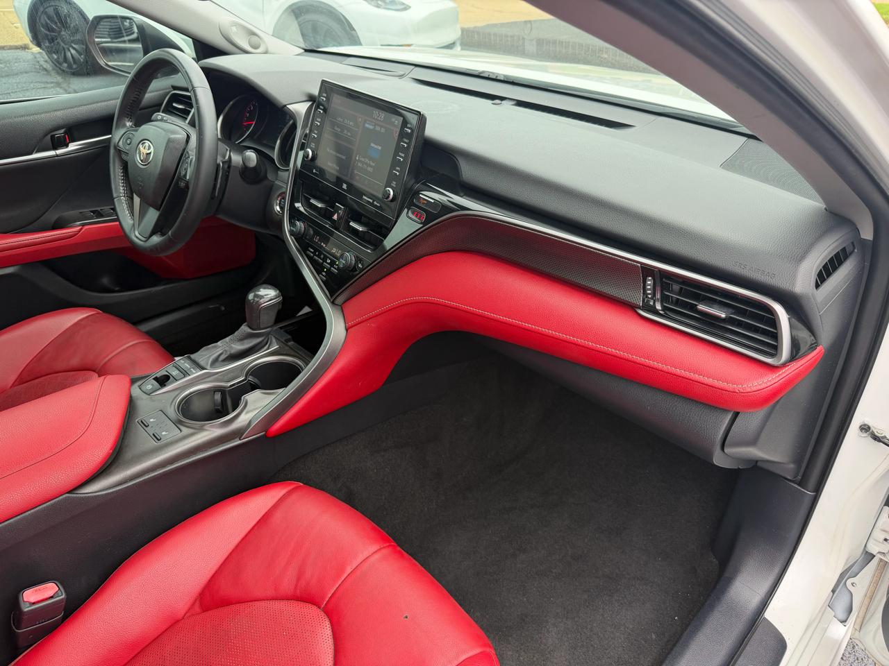 Toyota Camry XSE V6 2021
