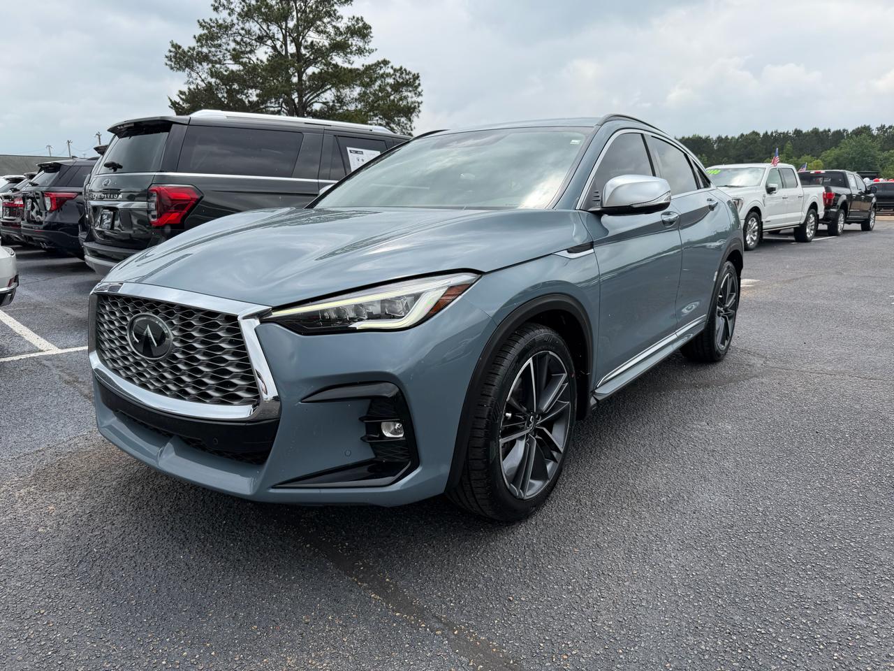 Infiniti QX55 ESSENTIAL 2023