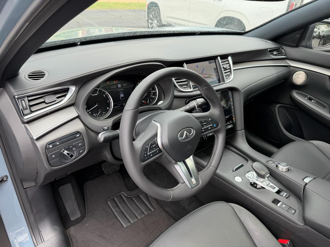 Infiniti QX55 ESSENTIAL 2023