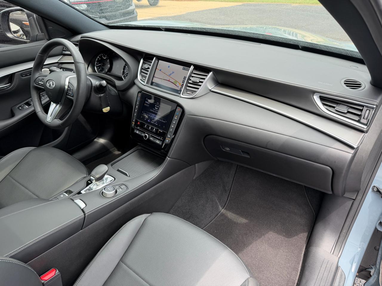 Infiniti QX55 ESSENTIAL 2023