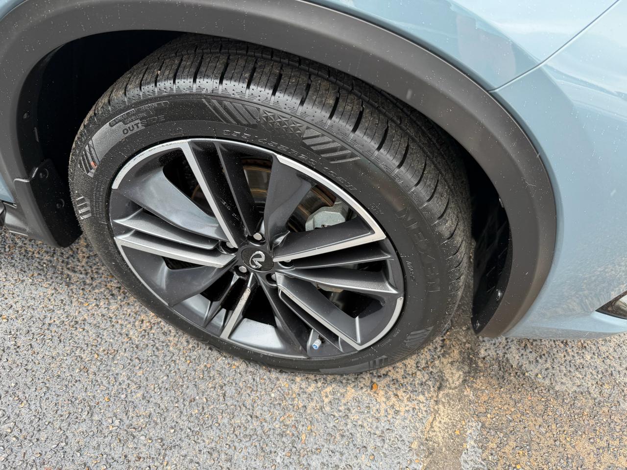 Infiniti QX55 ESSENTIAL 2023