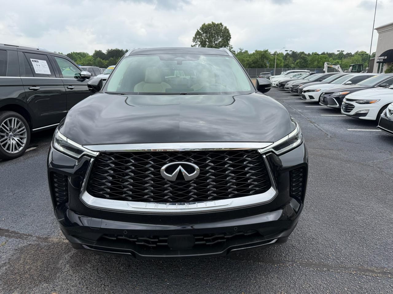 Infiniti QX60 Luxe 2023