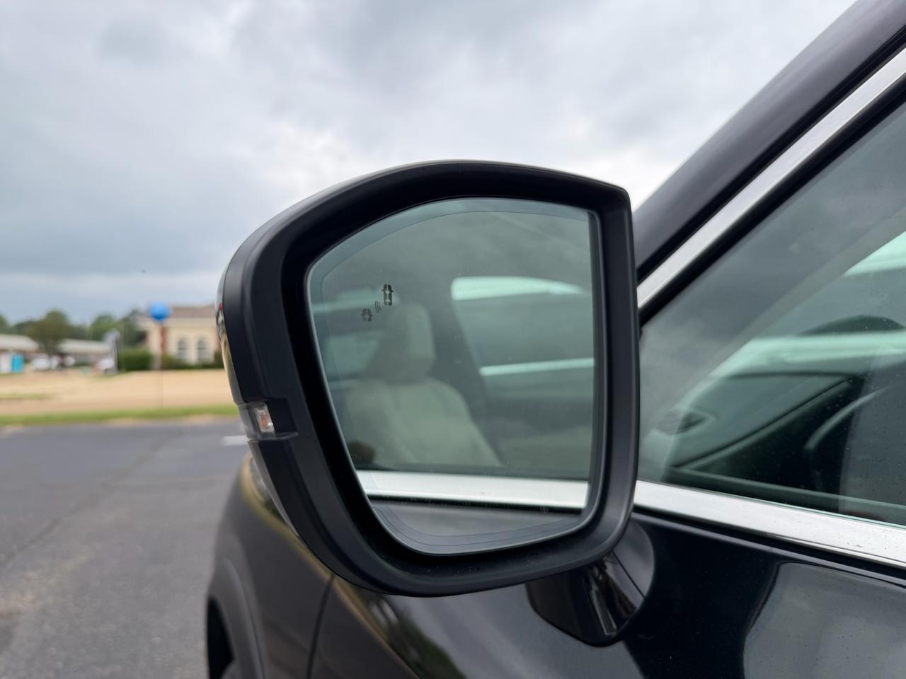 Infiniti QX60 Luxe 2023