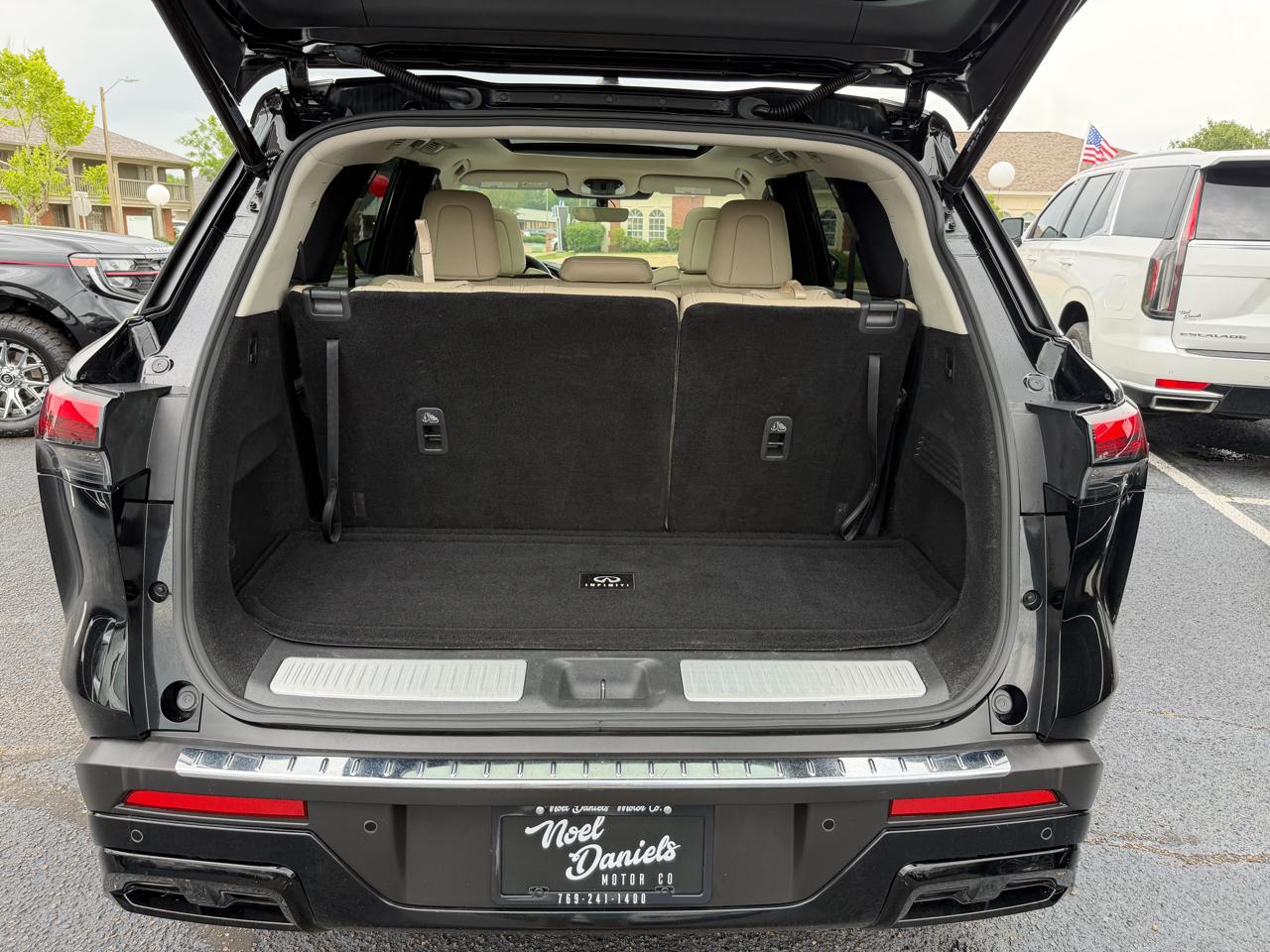 Infiniti QX60 Luxe 2023