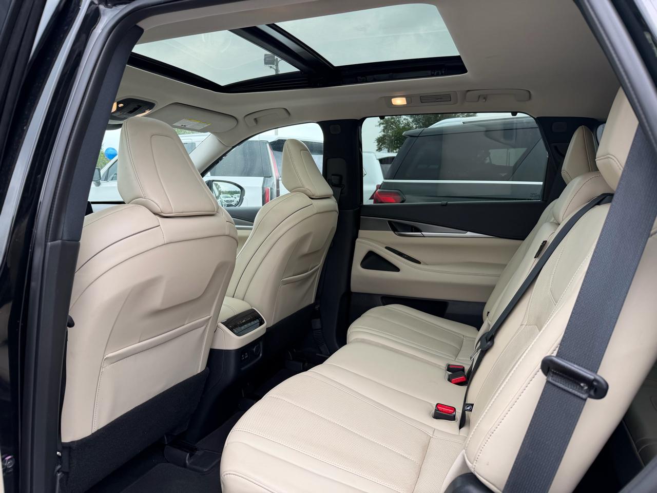 Infiniti QX60 Luxe 2023