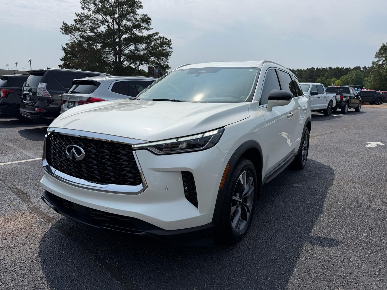 Infiniti QX60 Luxe 2023