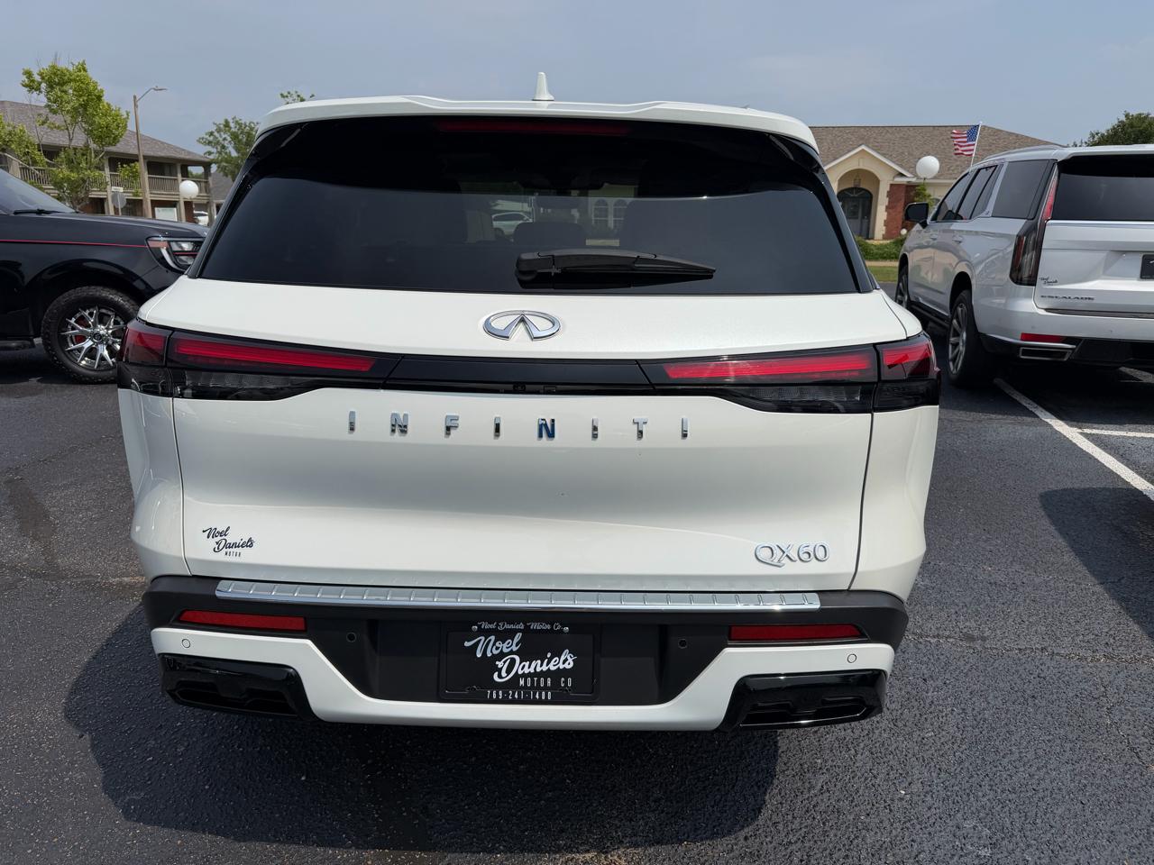 Infiniti QX60 Luxe 2023