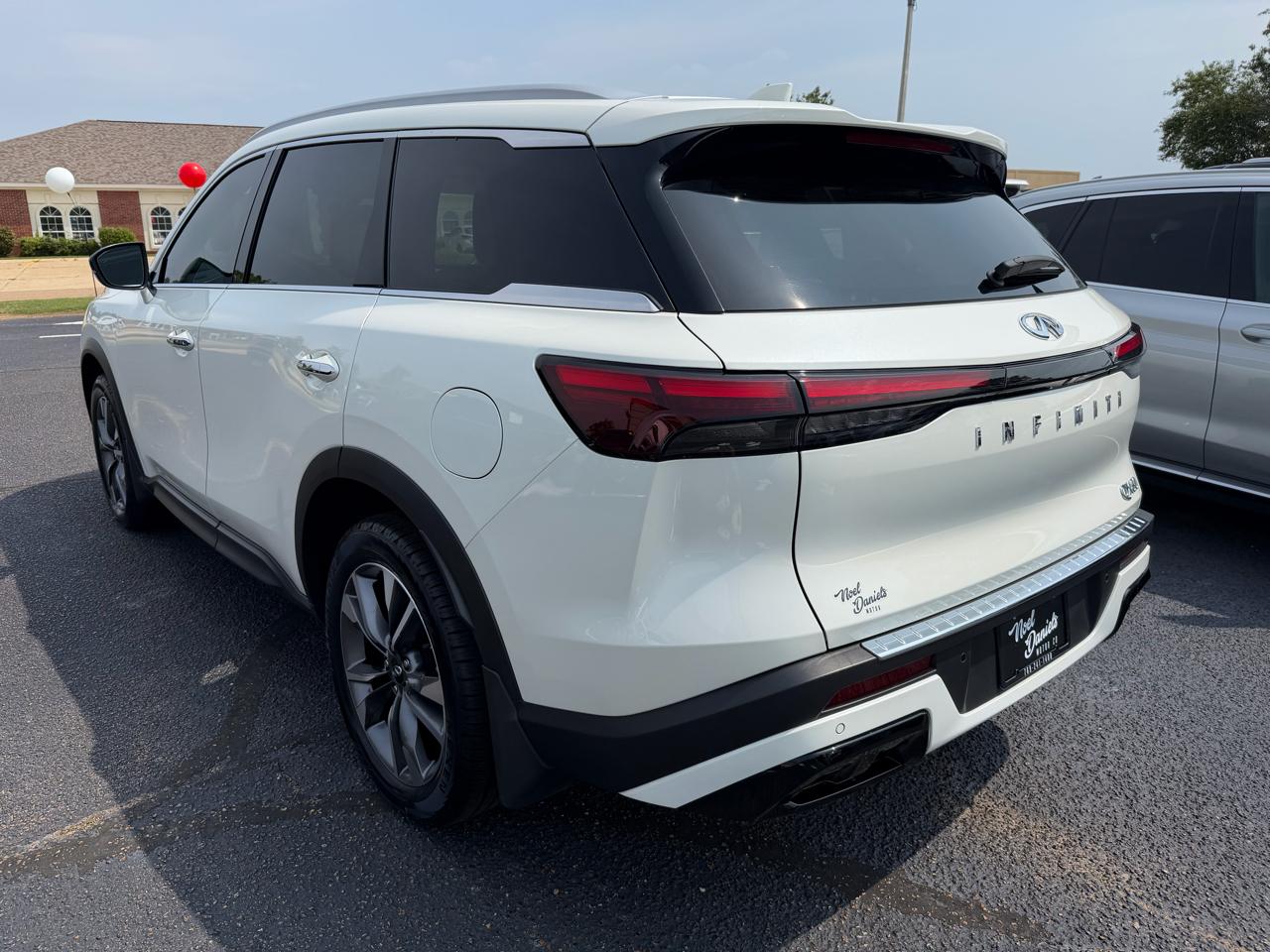 Infiniti QX60 Luxe 2023