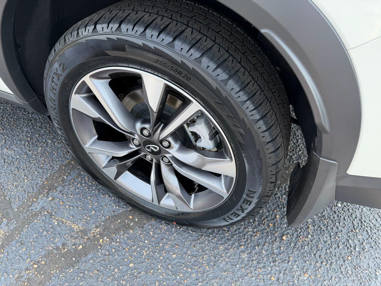 Infiniti QX60 Luxe 2023