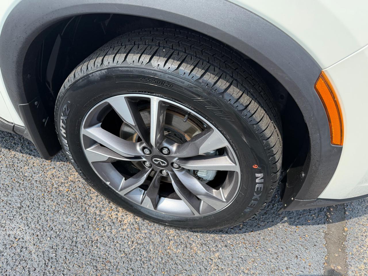 Infiniti QX60 Luxe 2023