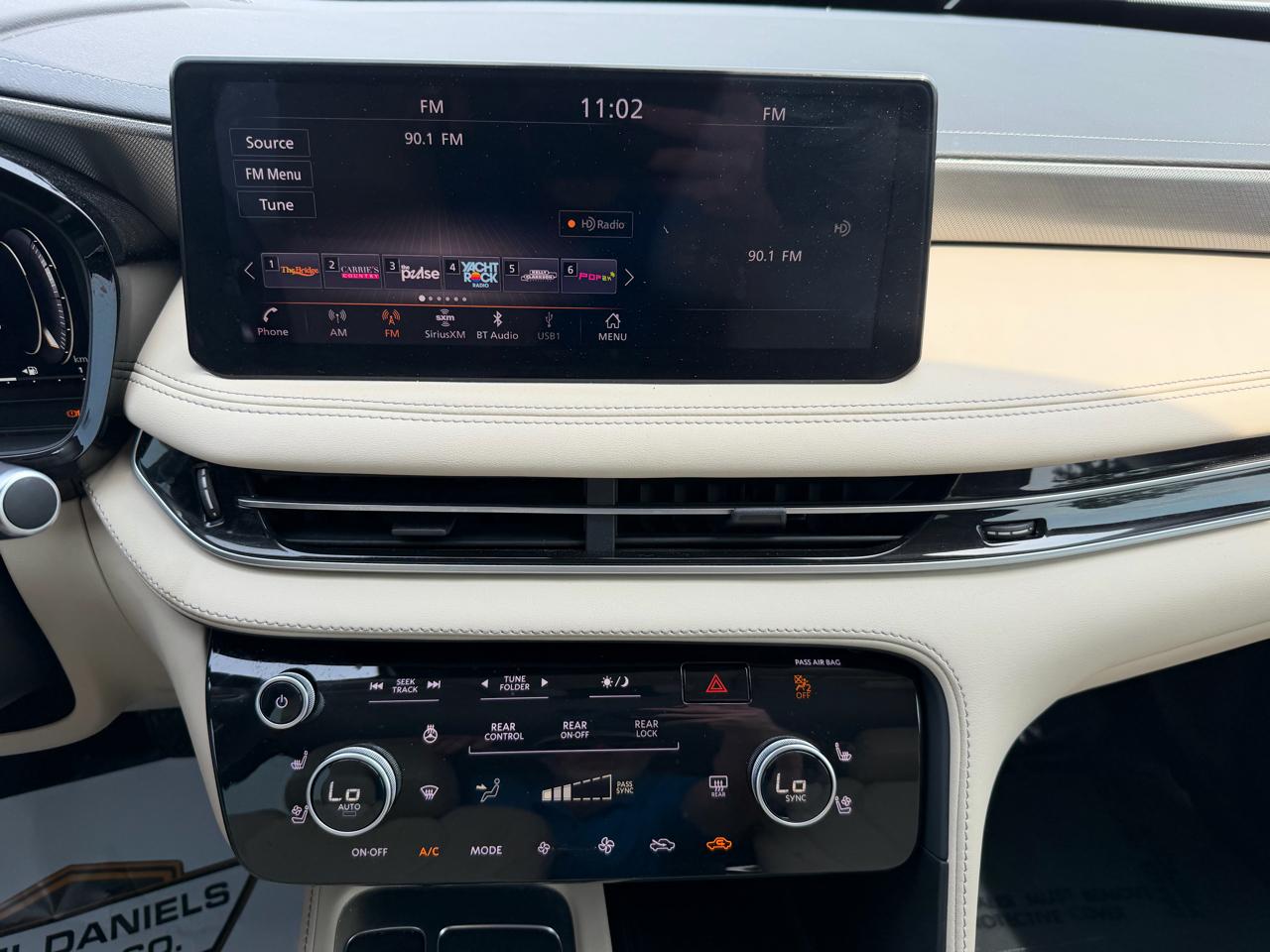 Infiniti QX60 Luxe 2023