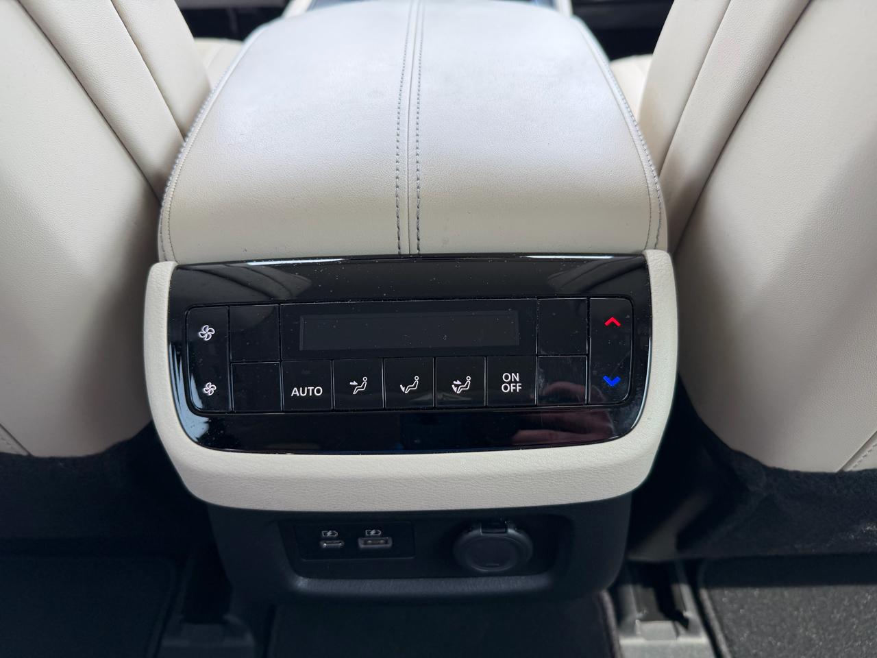 Infiniti QX60 Luxe 2023