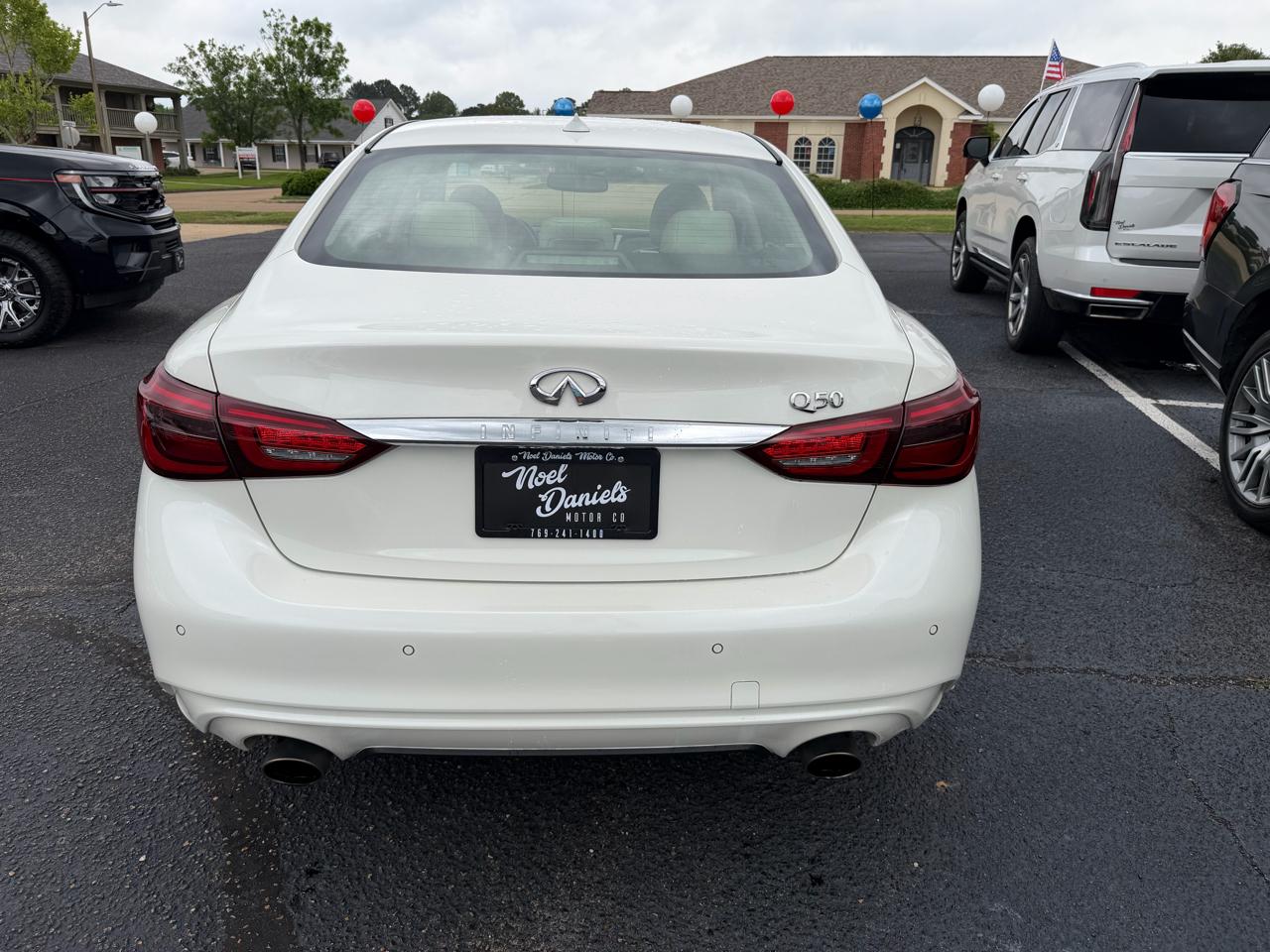 Infiniti Q50 3.0t LUXE 2023
